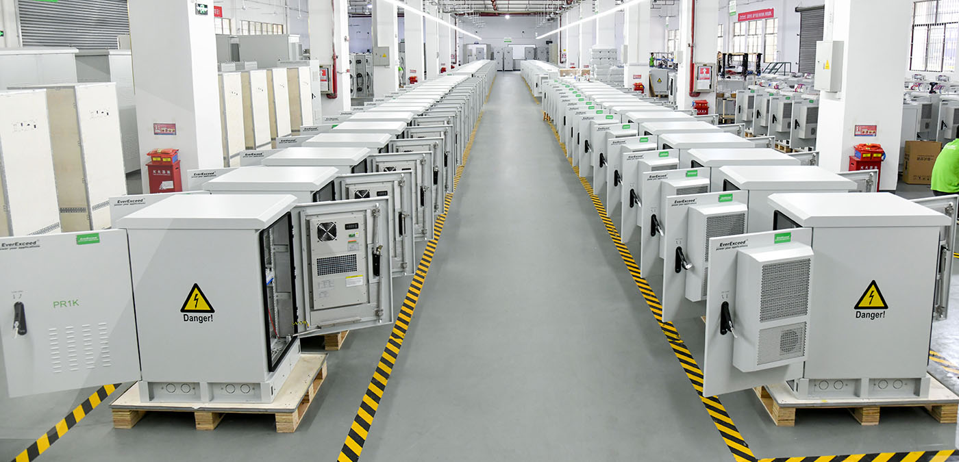 UPS Luar Ruangan Daya 1kVA Daya cadangan untuk peralatan pemantauan kritis